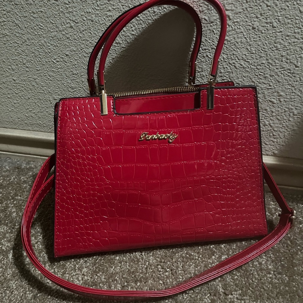 Luxury Red Crocodile-Embossed Handbag